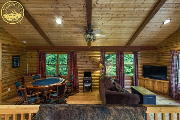 A River Paradise on the bank of Tuckasegee River