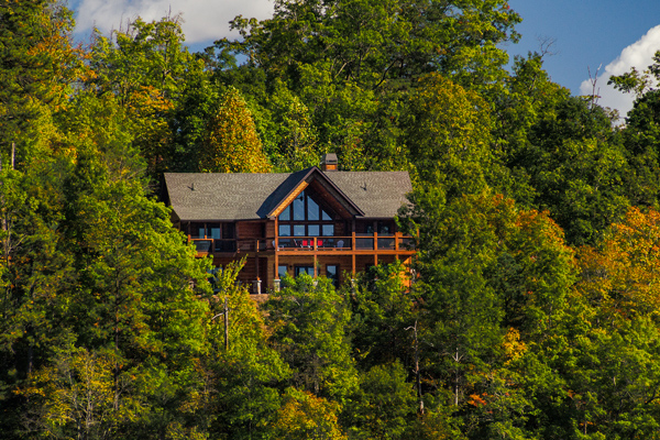 Lake Cliff Retreat