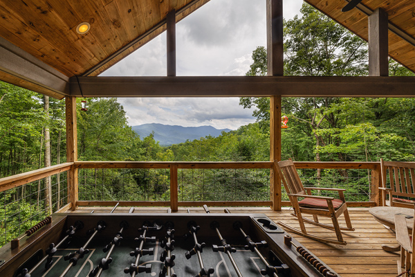 Mountain Time  Next to the great smoky mountain nataional park