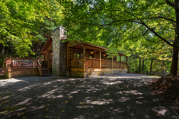 Shady Grove  log cabin vacation rental